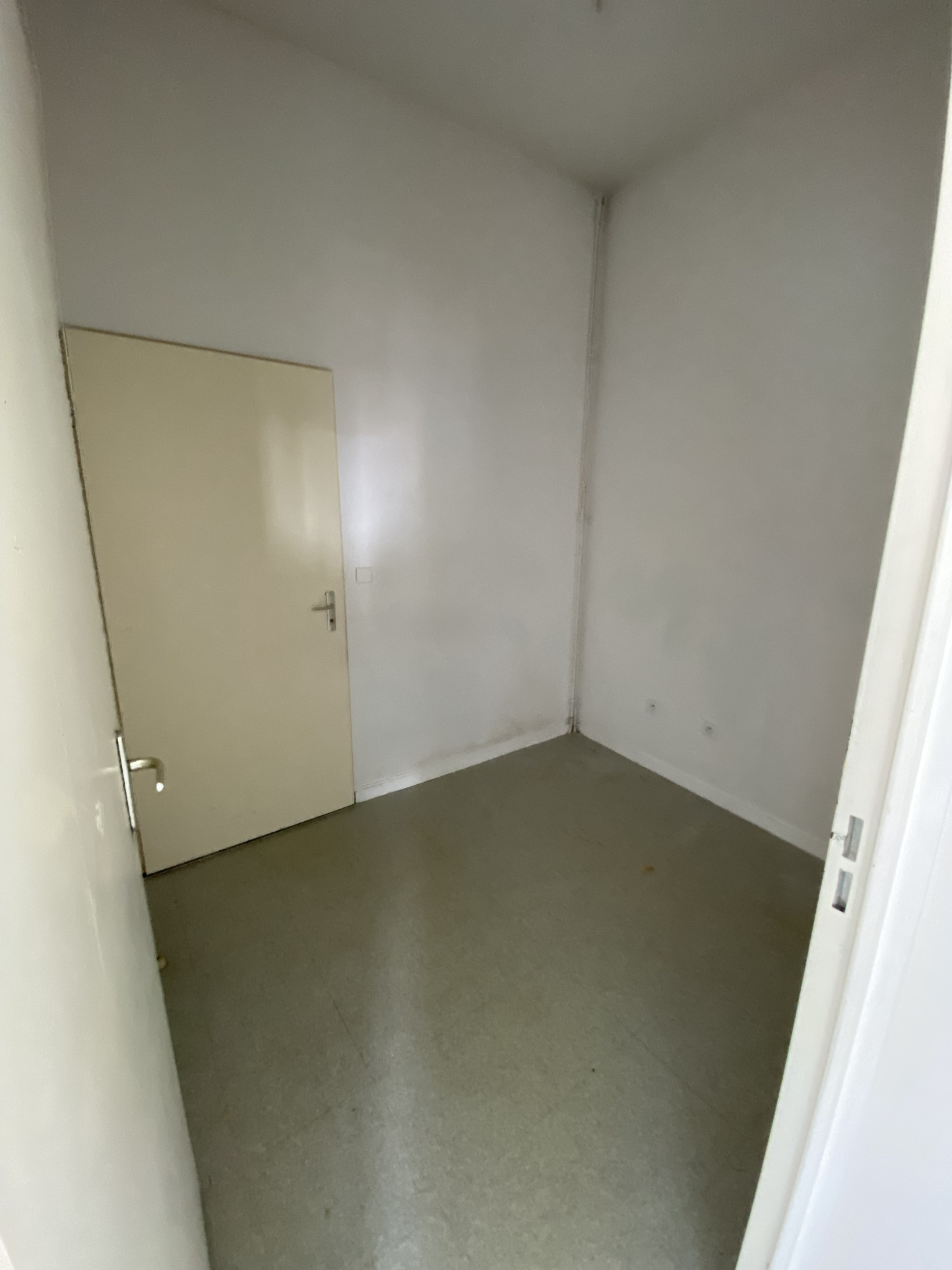 maison de 4 pp à carpiquet - image 10