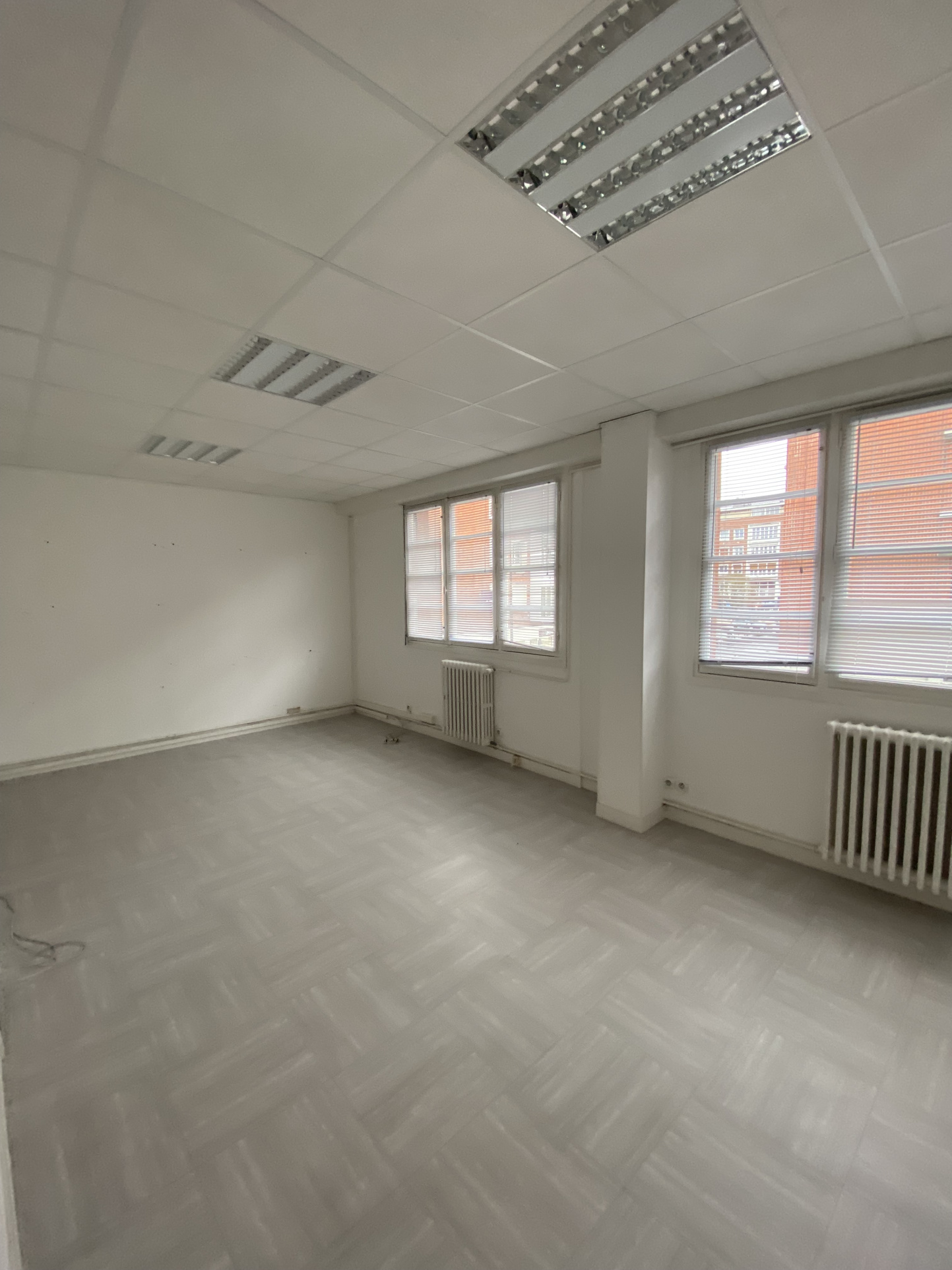 appartement t6 de 118m2 hypercentre - image 7