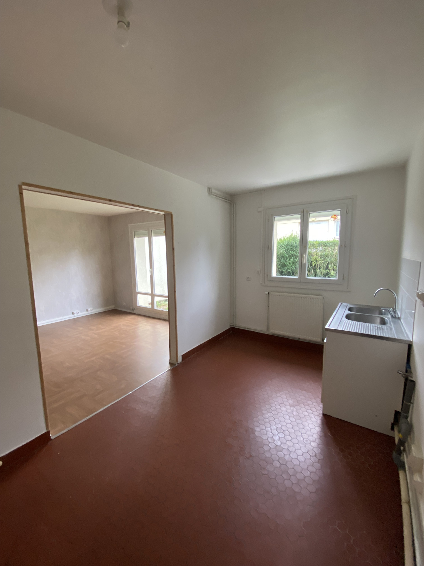 maison de 4 pp à saint julien le faucon - image 8