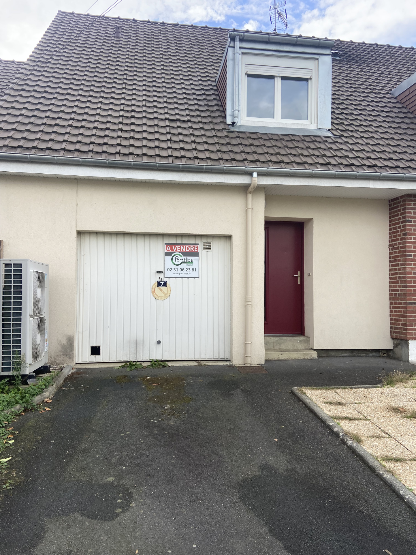 maison de 4 pp à saint julien le faucon - image 6